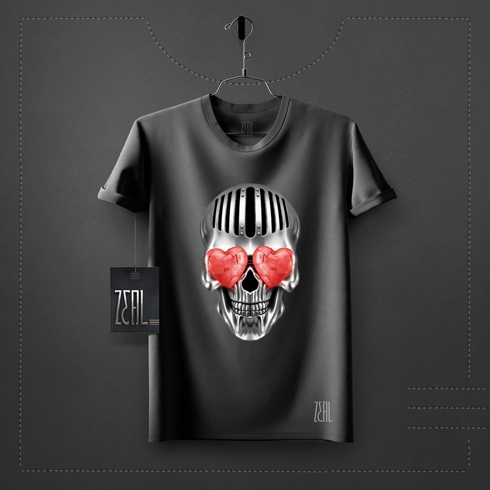Metal Hearts V-neck Round neck T-shirt Metal Hearts V-neck Round neck T-shirt