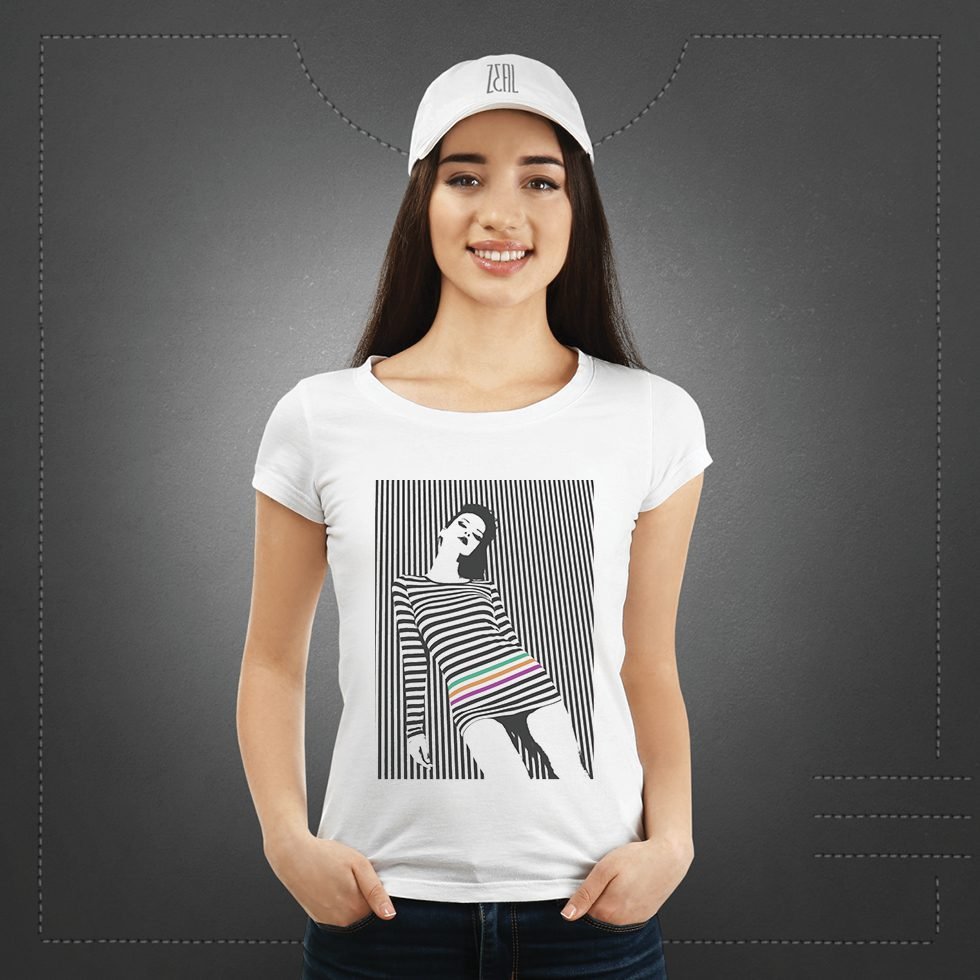 female_t-shirt_mock up_front38