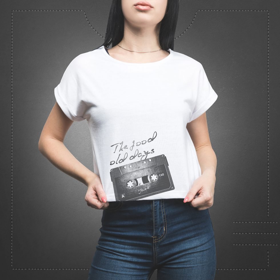 CROP-TOP-T-SHIRT-MOCK-UP.-R_21