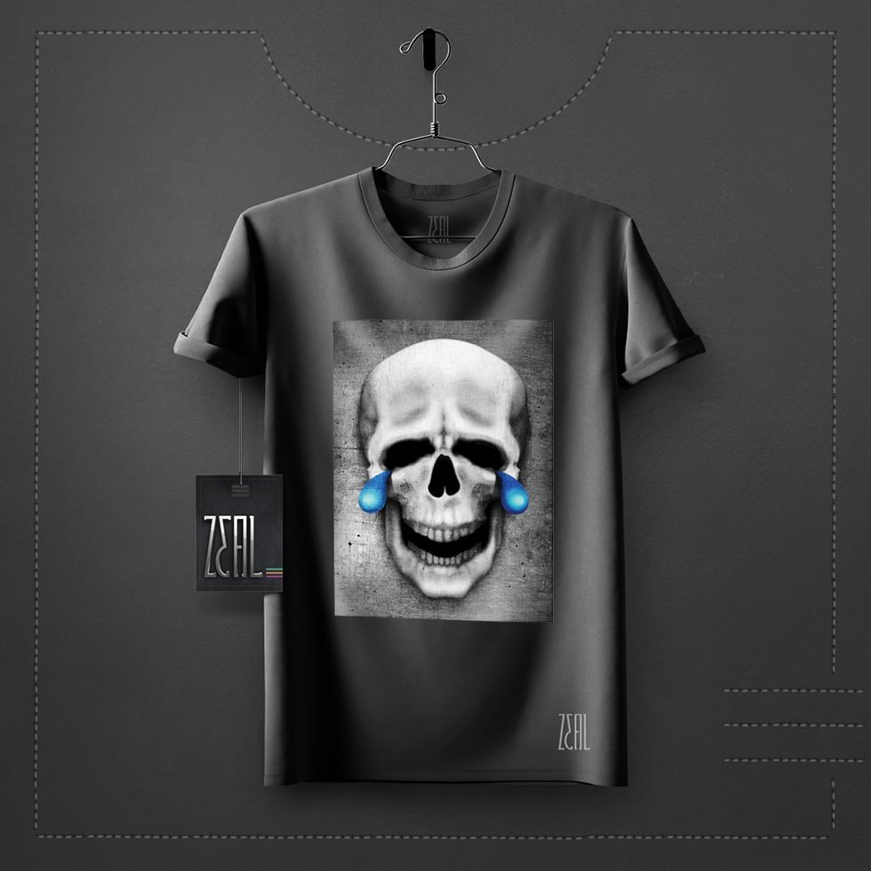 Skull tears V-neck Round neck T-shirt Skull tears V-neck Round neck T-shirt