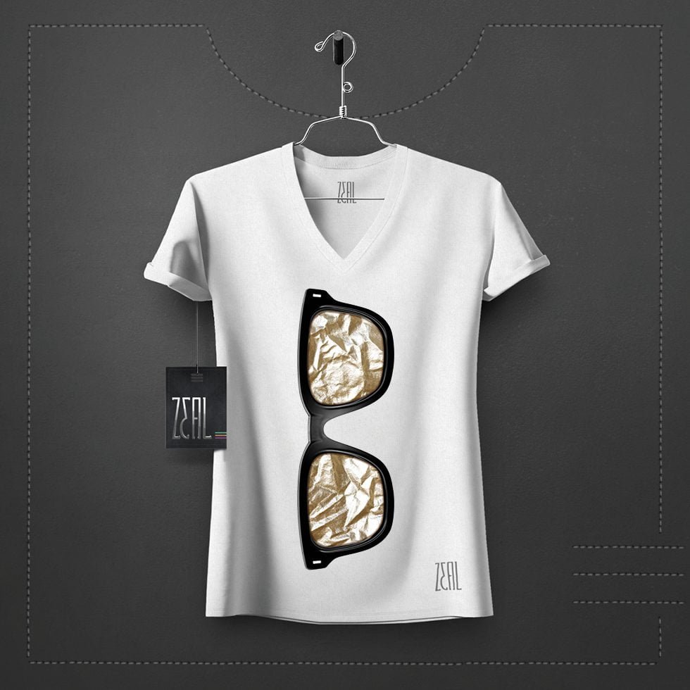 Sunglass Women V-neck Round neck T-shirt Sunglass Women V-neck Round neck T-shirt